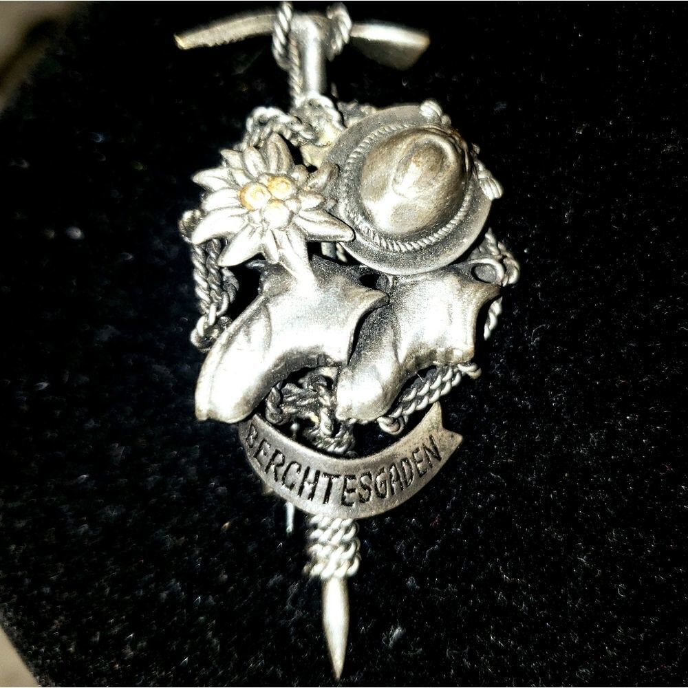 Vintage | Silver Berchtesgaden Brooch